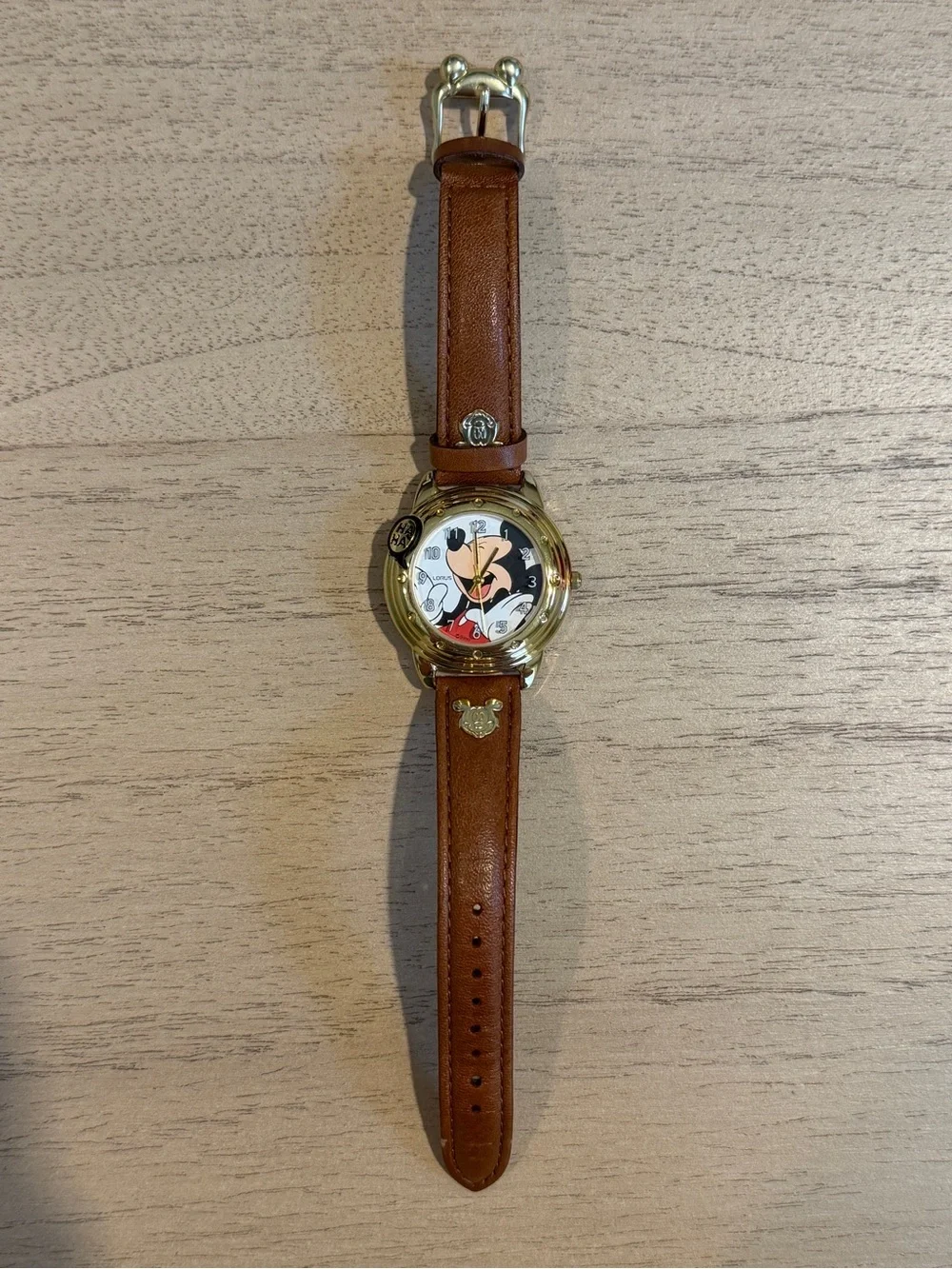 RARE Unworn Disney Lorus Talking Mickey Mouse Watch - Near Mint Condition
